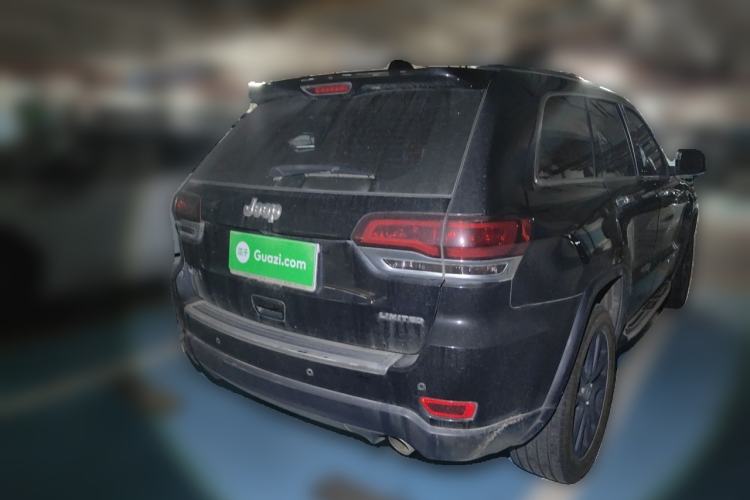 Used Jeep Grand Cherokee  Rear Right 45 Deg