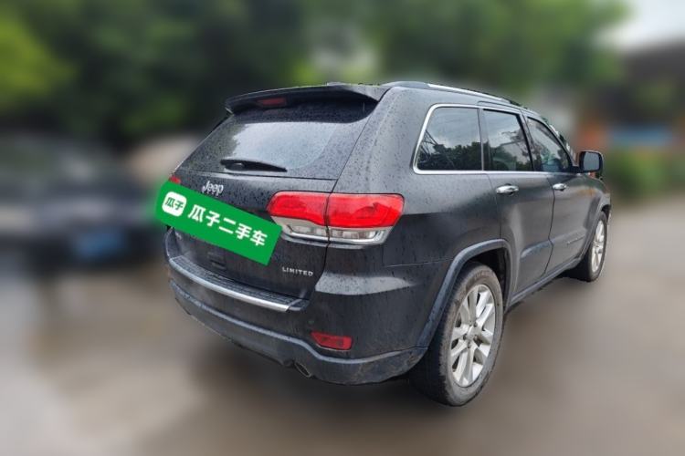 Used Jeep Grand Cherokee 2017 3.0L Elite Navigation Edition Rear Right 45 Deg