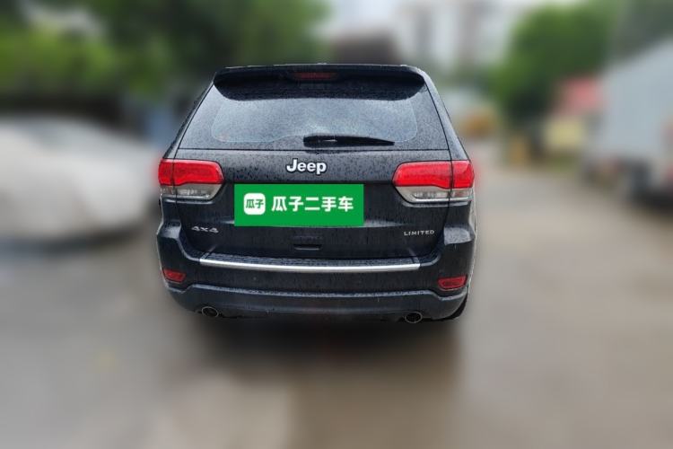 Used Jeep Grand Cherokee 2017 3.0L Elite Navigation Edition Rear