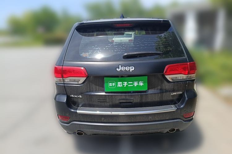 Used Jeep Grand Cherokee 2017 3.0L Elite Navigation Edition Rear