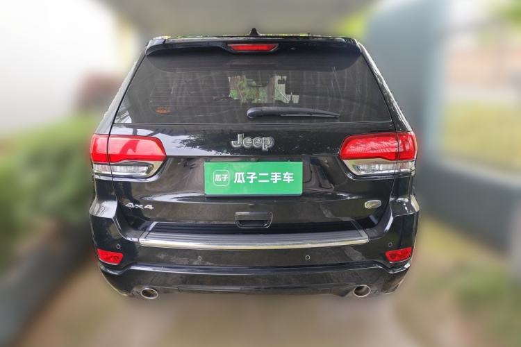 Used Jeep Grand Cherokee 2017 3.6L Luxury Navigation Edition Rear