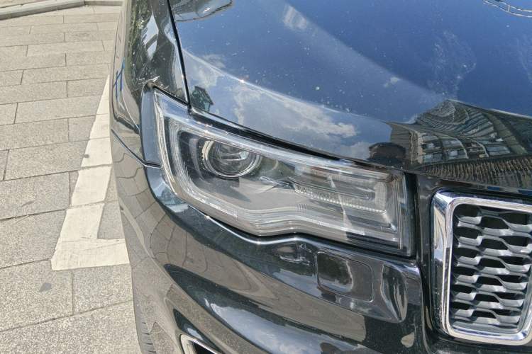 Used Jeep Grand Cherokee 2017 3.0L Elite Navigation Edition Right Front Headlight
