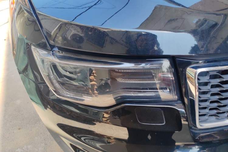 Used Jeep Grand Cherokee 2017 3.6L Elite Navigation Edition Right Front Headlight