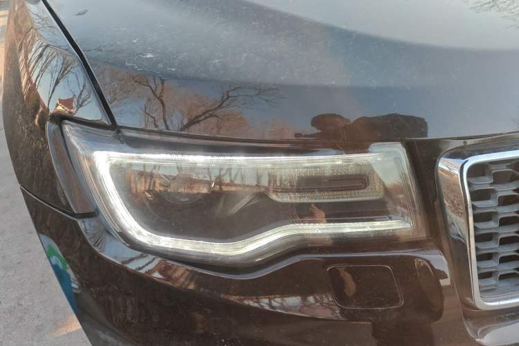 Used Jeep Grand Cherokee 2017 3.0L Comfort Navigation Edition Right Front Headlight