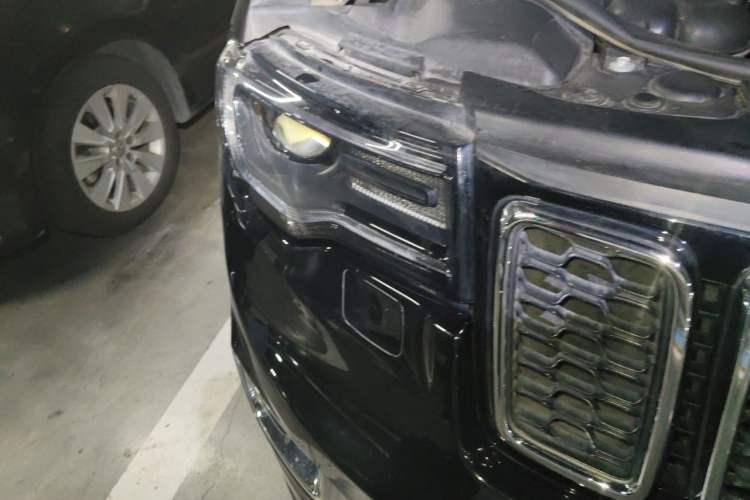 Used Jeep Grand Cherokee 2017 3.6L Elite Navigation Edition Right Front Headlight