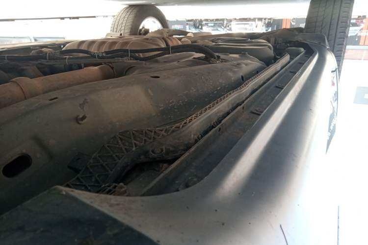 Used Jeep Grand Cherokee 2017 3.0L Comfort Navigation Edition Right Side Sill