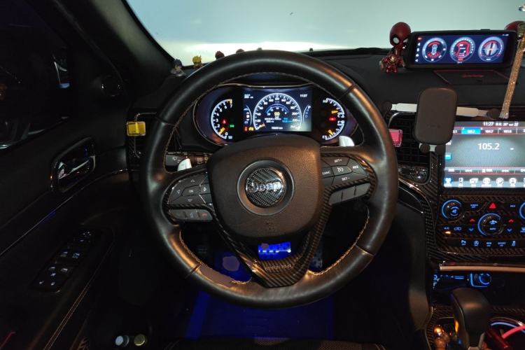 Used Jeep Grand Cherokee 2017 3.0L Elite Navigation Edition Steering Wheel