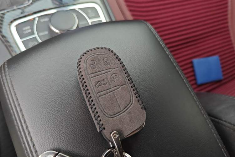 Used Jeep Grand Cherokee 2017 3.0L Elite Navigation Edition Vehicle Key