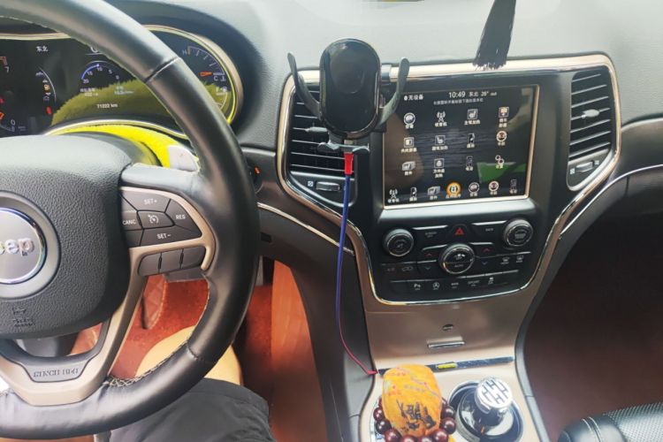 Used Jeep Grand Cherokee 2017 3.0L Comfort Navigation Edition Audio And AC Panel