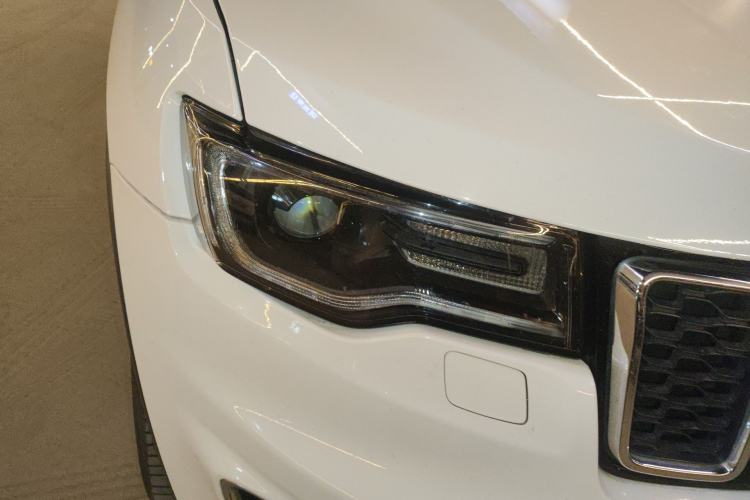 Used Jeep Grand Cherokee 2017 3.0L Elite Navigation Edition Right Front Headlight