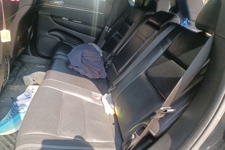 Used Jeep Grand Cherokee  Left Rear Seat
