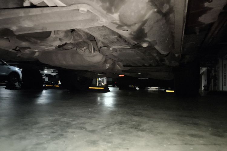 Used Jeep Grand Cherokee 2019 3.0L Elite Navigation Edition Chassis Front Left