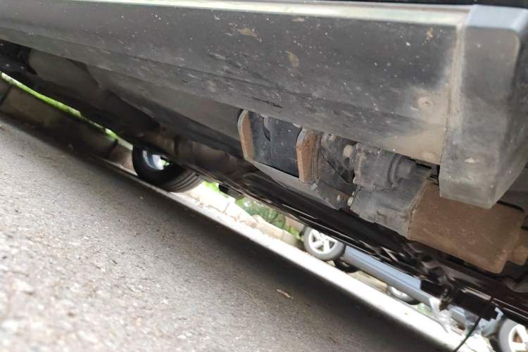 Used Jeep Grand Cherokee 2019 3.0L Elite Navigation Edition Chassis Front Right