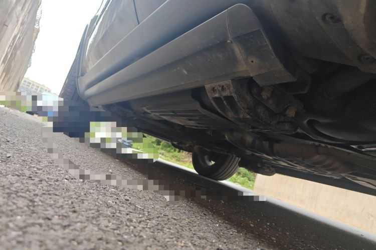Used Jeep Grand Cherokee 2019 3.0L Elite Navigation Edition Chassis Rear Left