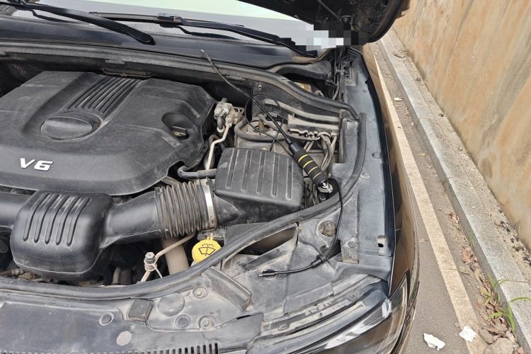 Used Jeep Grand Cherokee 2019 3.0L Elite Navigation Edition Engine Bay Left