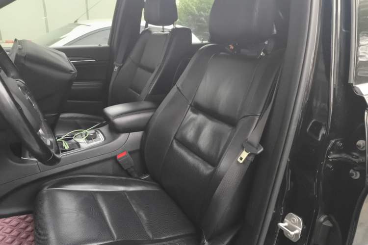 Used Jeep Grand Cherokee 2019 3.0L Elite Navigation Edition Left Front Seat