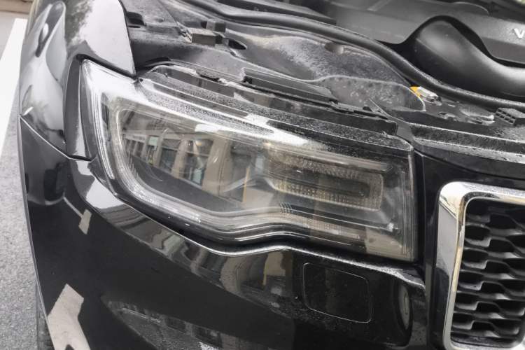 Used Jeep Grand Cherokee 2019 3.0L Elite Navigation Edition Right Front Headlight