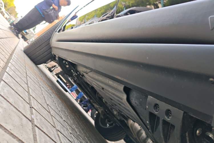 Used Jeep Grand Cherokee 2020 3.0L Elite Navigation Edition Chassis Rear Left