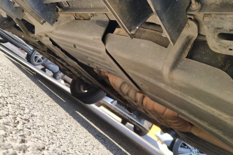 Used Jeep Grand Cherokee 2020 3.6L Elite Navigation Edition Chassis Rear Left