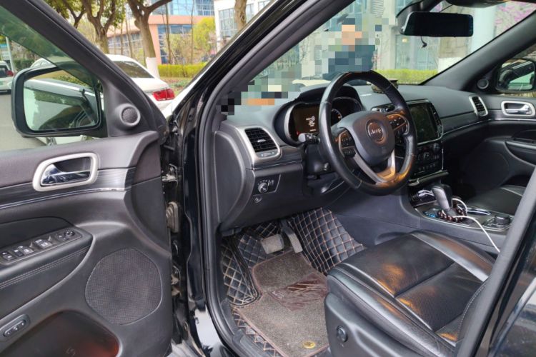 Used Jeep Grand Cherokee 2020 3.0L Elite Navigation Edition Driver Seat