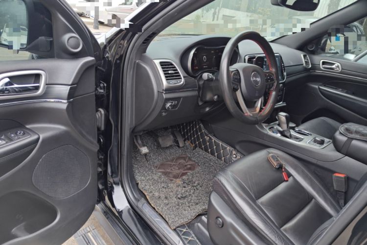 Used Jeep Grand Cherokee 2020 3.6L Elite Navigation Edition Driver Seat