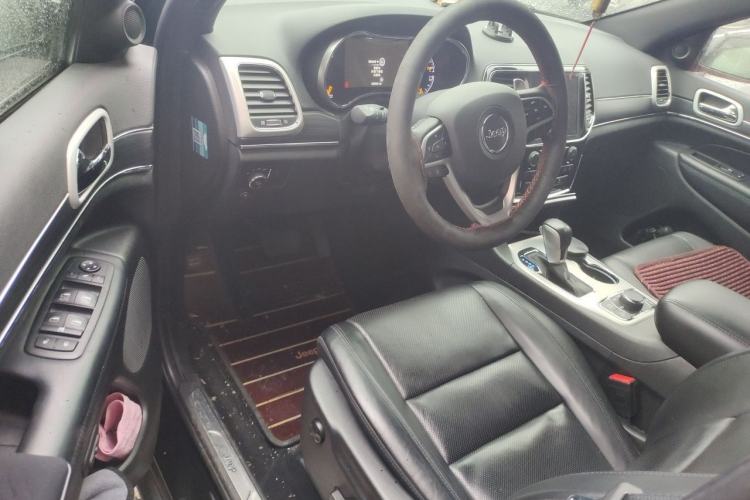 Used Jeep Grand Cherokee 2020 3.0L Elite Navigation Edition Driver Seat