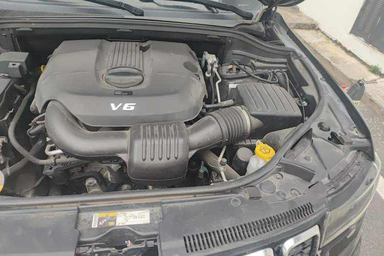 Used Jeep Grand Cherokee 2020 3.0L Elite Navigation Edition Engine Bay Left