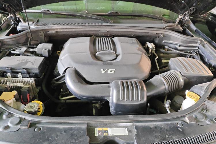 Used Jeep Grand Cherokee 2020 3.0L Professional Navigation Edition Engine Bay
