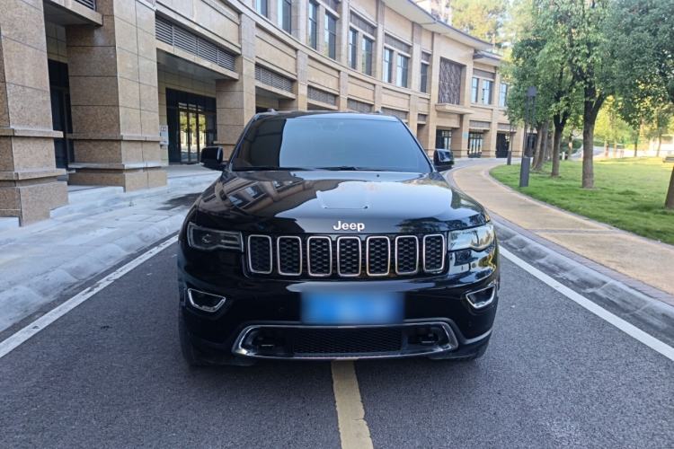 Used Jeep Grand Cherokee 2020 3.0L Professional Navigation Edition Exterior 1