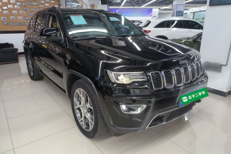 Used Jeep Grand Cherokee 2020 3.0L Elite Navigation Edition Exterior 1