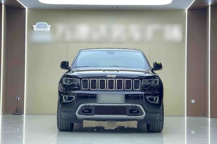 Used Jeep Grand Cherokee 2020 3.0L Elite Navigation Edition Exterior 1