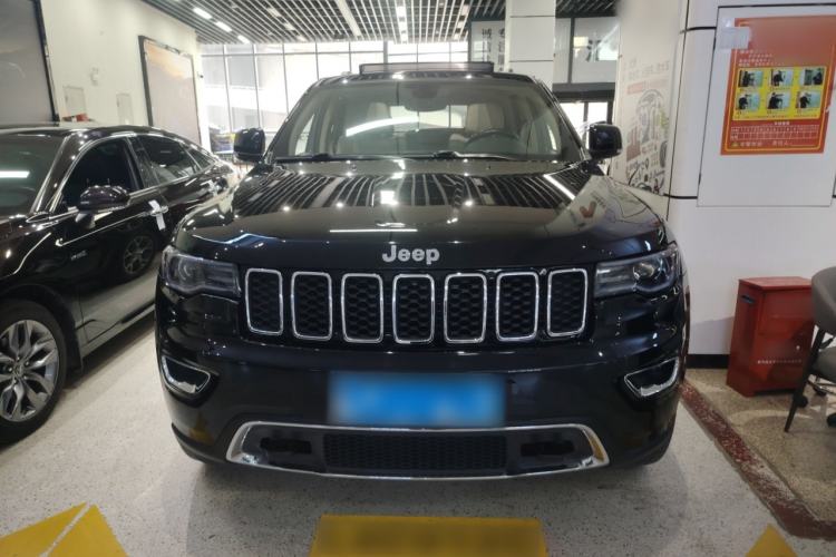 Used Jeep Grand Cherokee 2020 3.0L Elite Navigation Edition Exterior 1