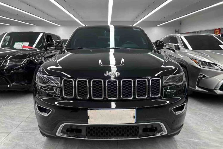 Used Jeep Grand Cherokee 2020 3.0L Professional Navigation Edition Exterior 2