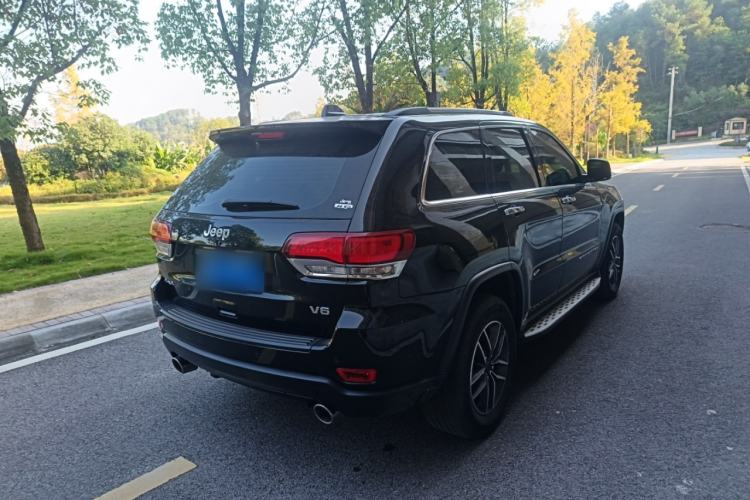 Used Jeep Grand Cherokee 2020 3.0L Professional Navigation Edition Exterior 3