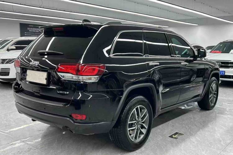 Used Jeep Grand Cherokee 2020 3.0L Professional Navigation Edition Exterior 3