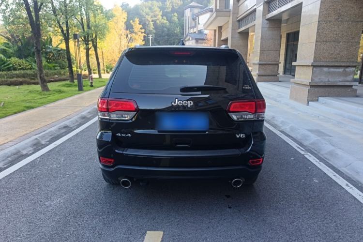 Used Jeep Grand Cherokee 2020 3.0L Professional Navigation Edition Exterior 4