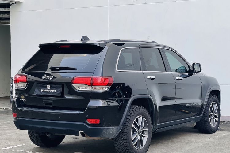 Used Jeep Grand Cherokee 2020 3.0L Professional Navigation Edition Exterior 4