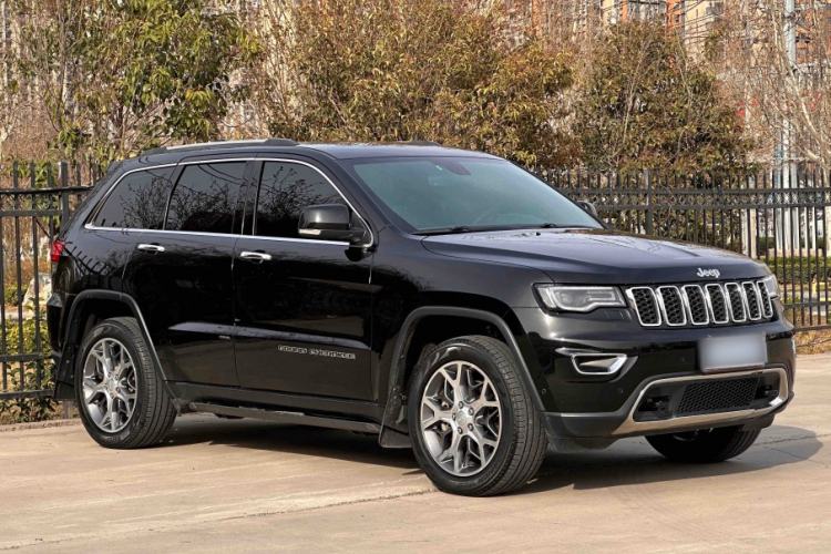 Used Jeep Grand Cherokee 2020 3.0L Elite Navigation Edition Exterior 4