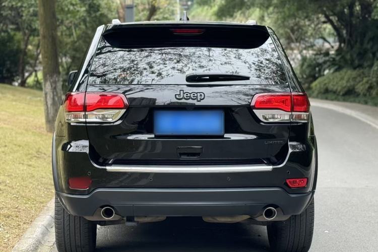 Used Jeep Grand Cherokee 2020 3.0L Elite Navigation Edition Exterior 5