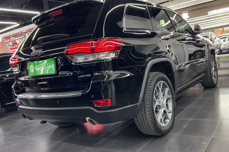 Used Jeep Grand Cherokee 2020 3.0L Elite Navigation Edition Exterior 5