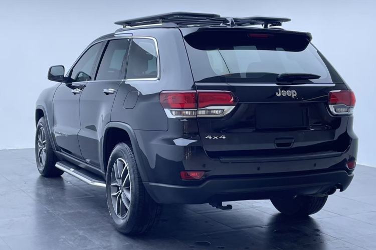 Used Jeep Grand Cherokee 2020 3.0L Professional Navigation Edition Exterior 6