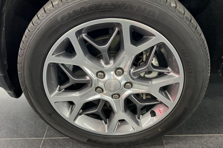 Used Jeep Grand Cherokee 2020 3.0L Elite Navigation Edition Exterior 7