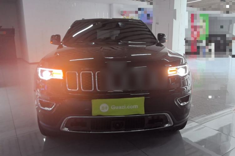 Used Jeep Grand Cherokee 2020 3.0L Elite Navigation Edition Front