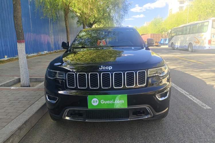 Used Jeep Grand Cherokee 2020 3.6L Elite Navigation Edition Front