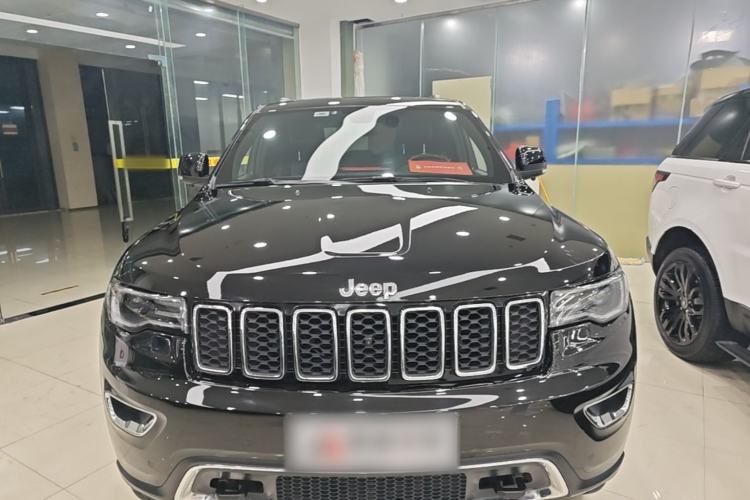 Used Jeep Grand Cherokee 2020 3.0L Professional Navigation Edition Front