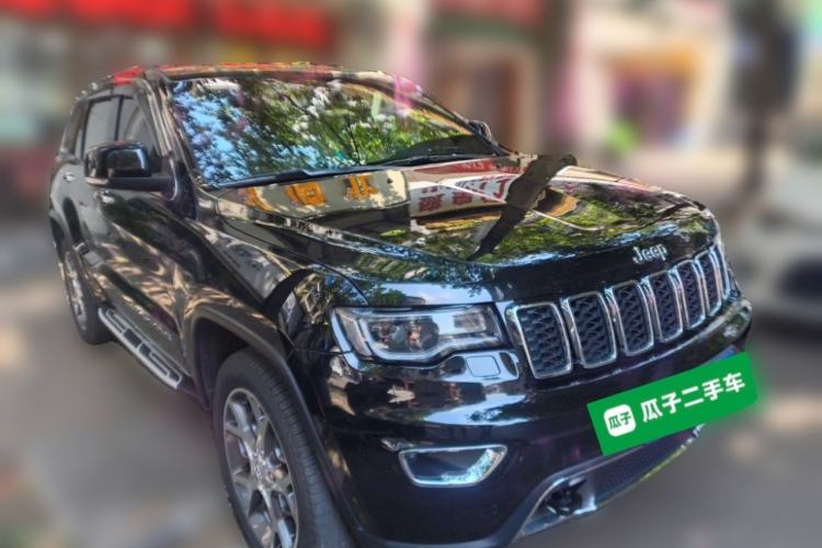 Used Jeep Grand Cherokee 2020 3.0L Elite Navigation Edition Front Right 45 Deg