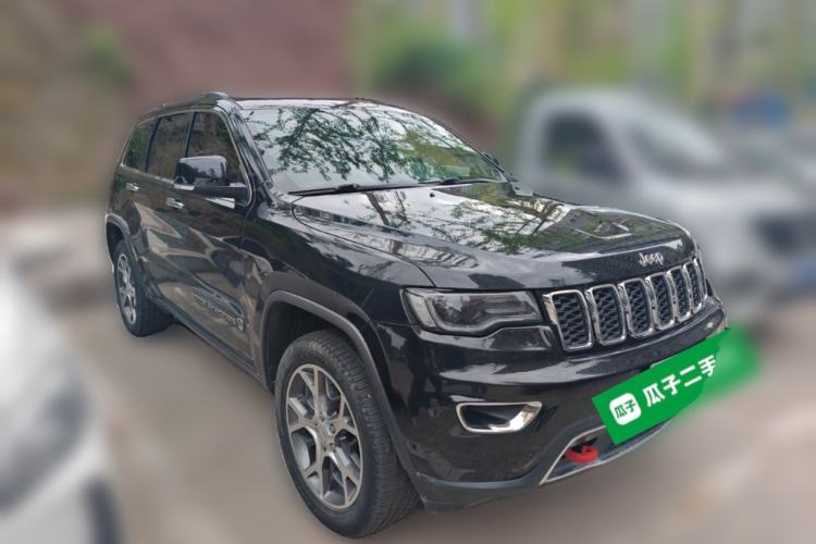 Used Jeep Grand Cherokee 2020 3.0L Elite Navigation Edition Front Right 45 Deg