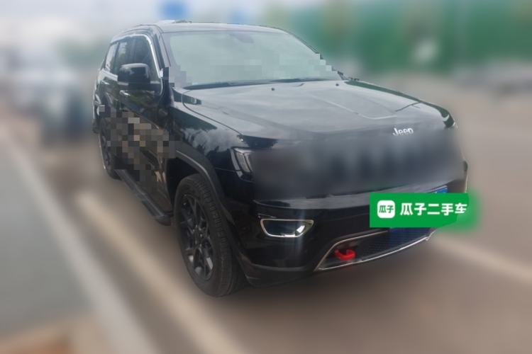 Used Jeep Grand Cherokee 2020 3.0L Elite Navigation Edition Front Right 45 Deg