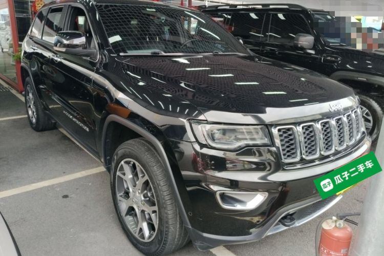 Used Jeep Grand Cherokee 2020 3.0L Elite Navigation Edition Front Right 45 Deg