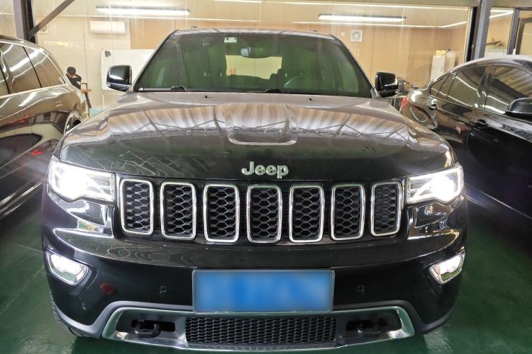 Used Jeep Grand Cherokee 2020 3.0L Professional Navigation Edition Front